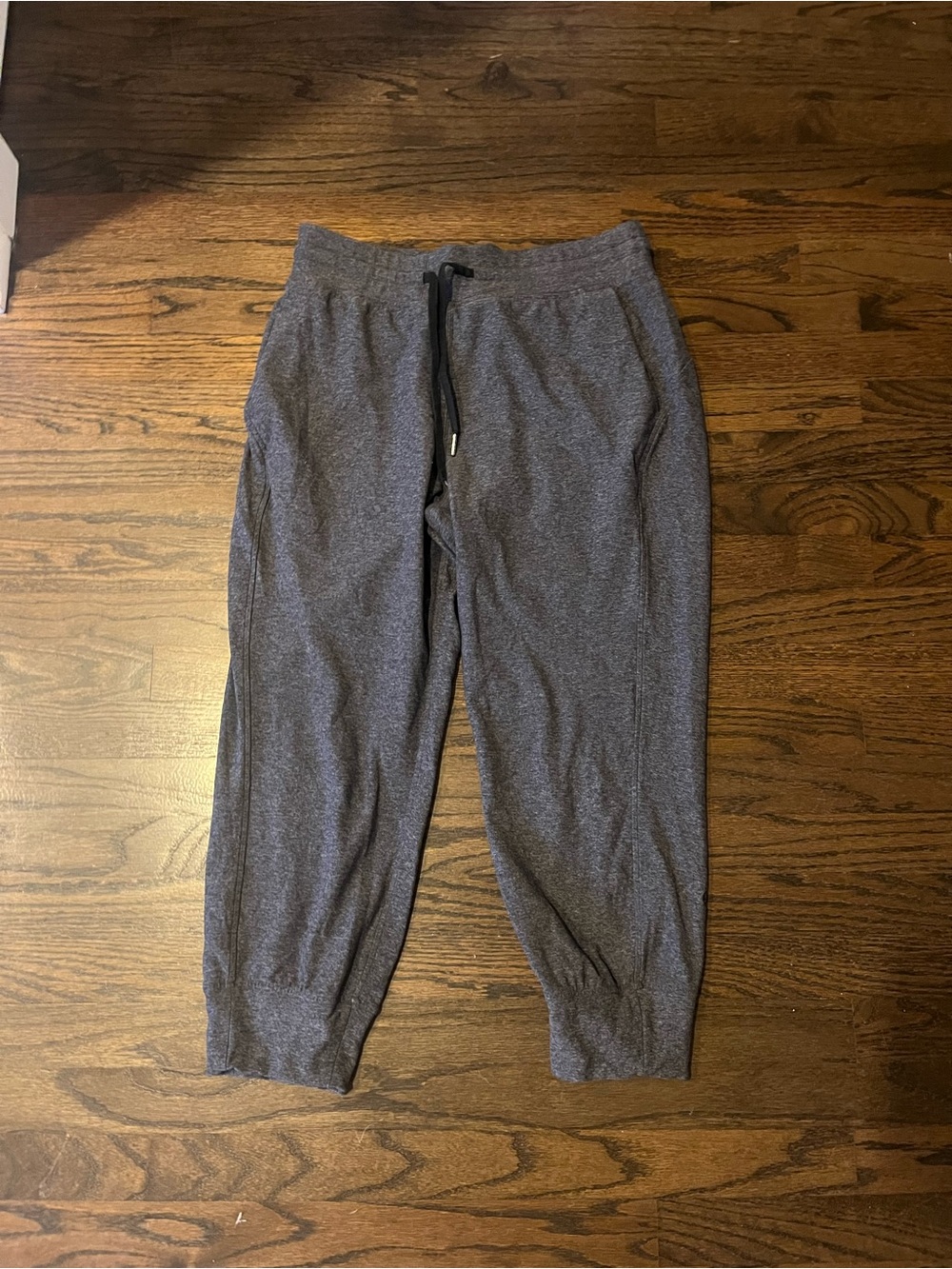 lululemon athletica women’s heather gray joggers